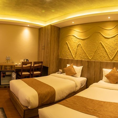 Divya Boutique Inn Katmandou Extérieur photo