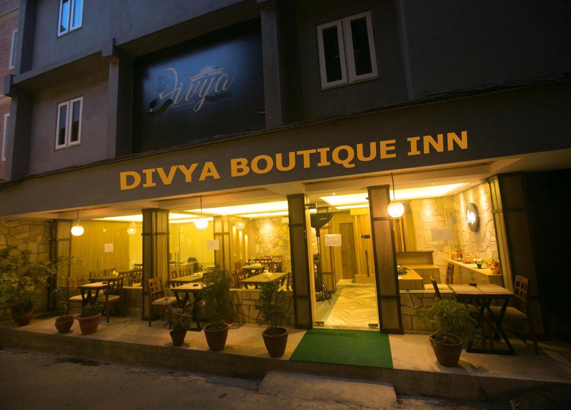 Divya Boutique Inn Katmandou Extérieur photo