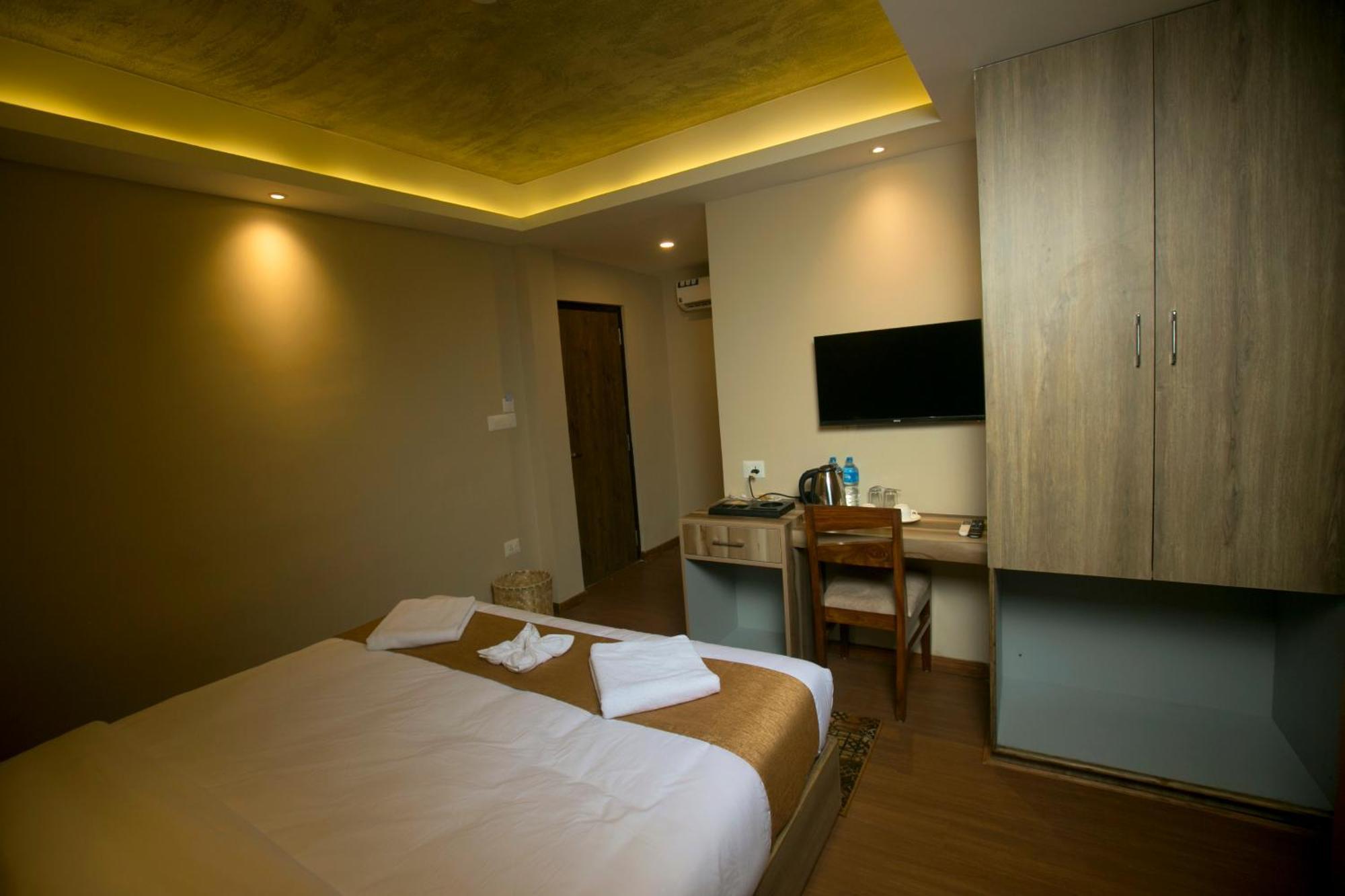 Divya Boutique Inn Katmandou Extérieur photo