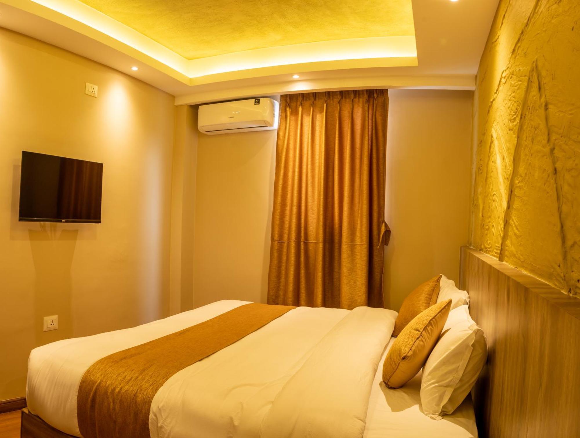 Divya Boutique Inn Katmandou Extérieur photo