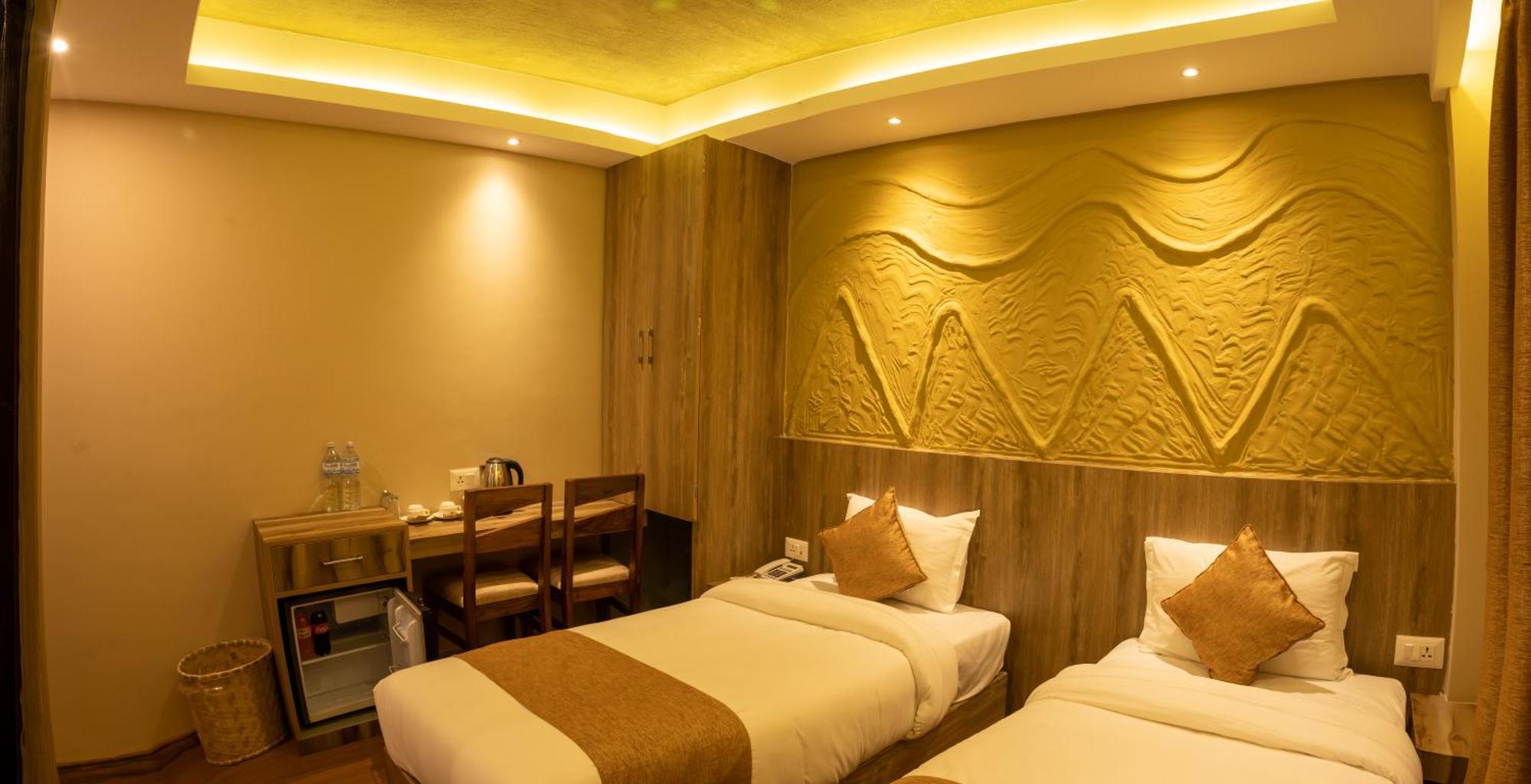 Divya Boutique Inn Katmandou Extérieur photo