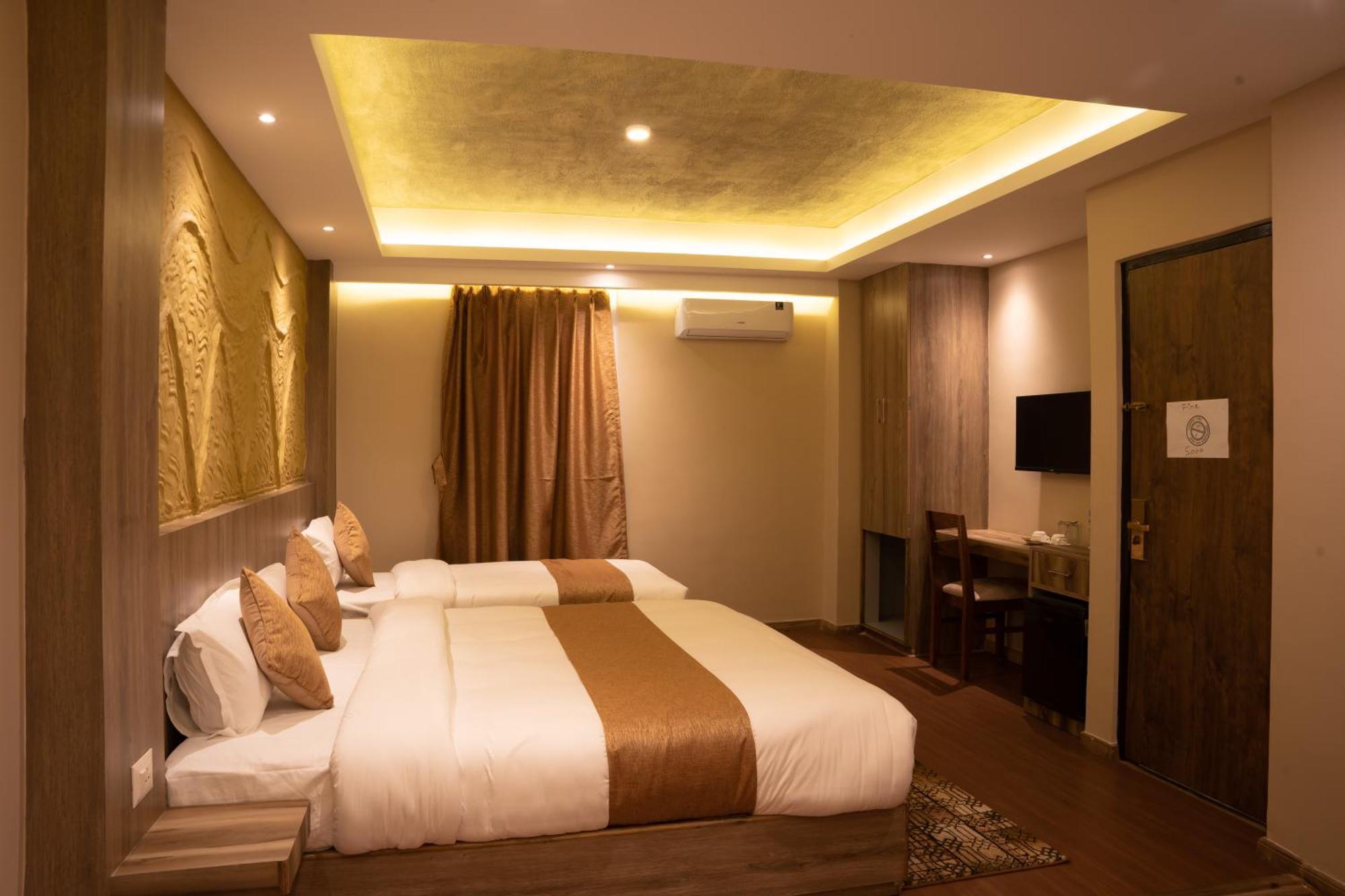 Divya Boutique Inn Katmandou Extérieur photo