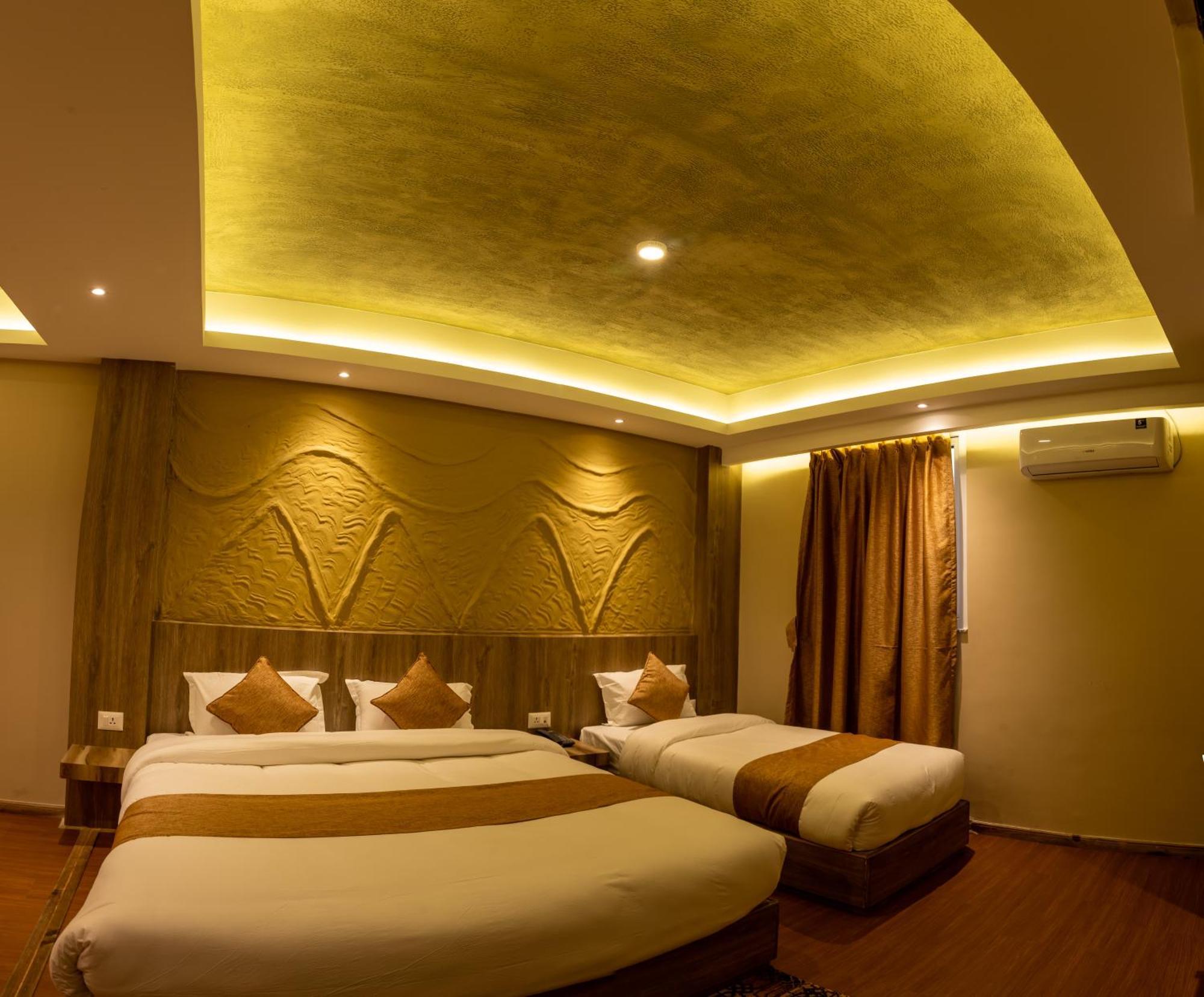Divya Boutique Inn Katmandou Extérieur photo